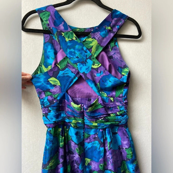 Diane Gilman 100%  Silk floral dress Sz 4 - Picture 6 of 12
